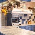 Магазин корпусной мебели Intense производит Кухни Классический стиль - Кухня Аркона в синем