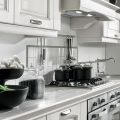 Магазин корпусной мебели Intense производит Кухни Классический стиль - Кухня Делиа