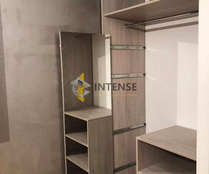 Магазин корпусной мебели Intense производит Шкафы - Гостиная и шкаф. Рейки.