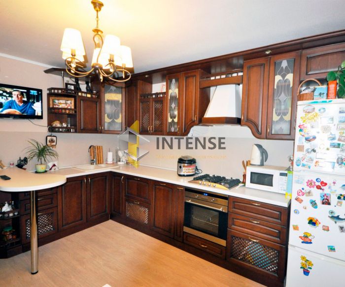 Магазин корпусной мебели Intense производит Кухни Классический стиль - Кухня Опера