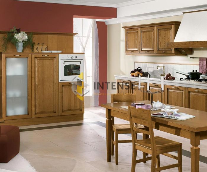 Магазин корпусной мебели Intense производит Кухни Классический стиль - Кухня Глоренс