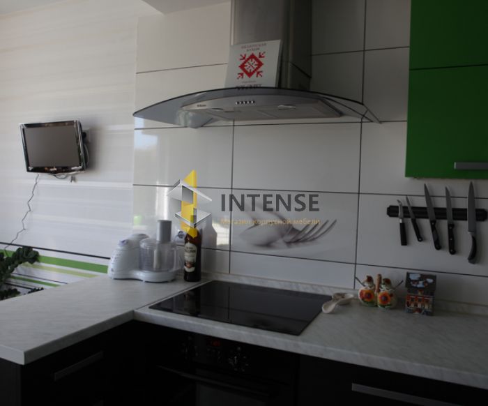 Магазин корпусной мебели Intense производит Кухни Современный стиль - Кухня Омега