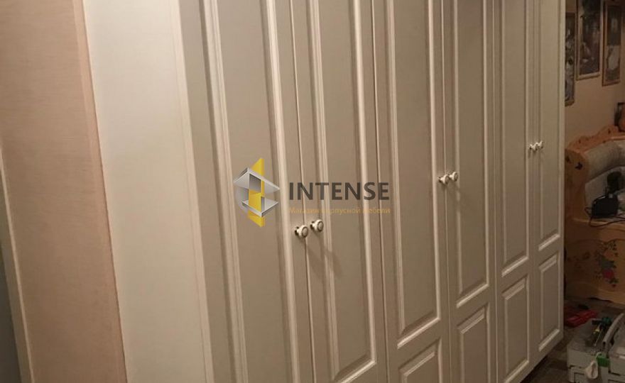 Магазин корпусной мебели Intense производит Шкафы встроенные - Набор шкафов в коридор
