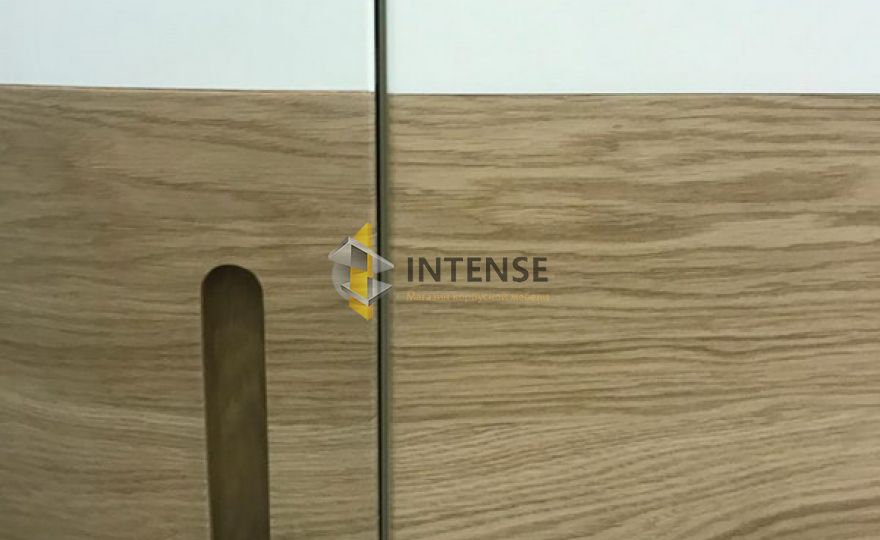 Магазин корпусной мебели Intense производит Шкафы встроенные - Шкаф в прихожей сферический